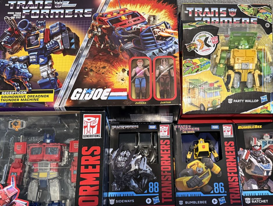 Multiple Transformers Action Figures